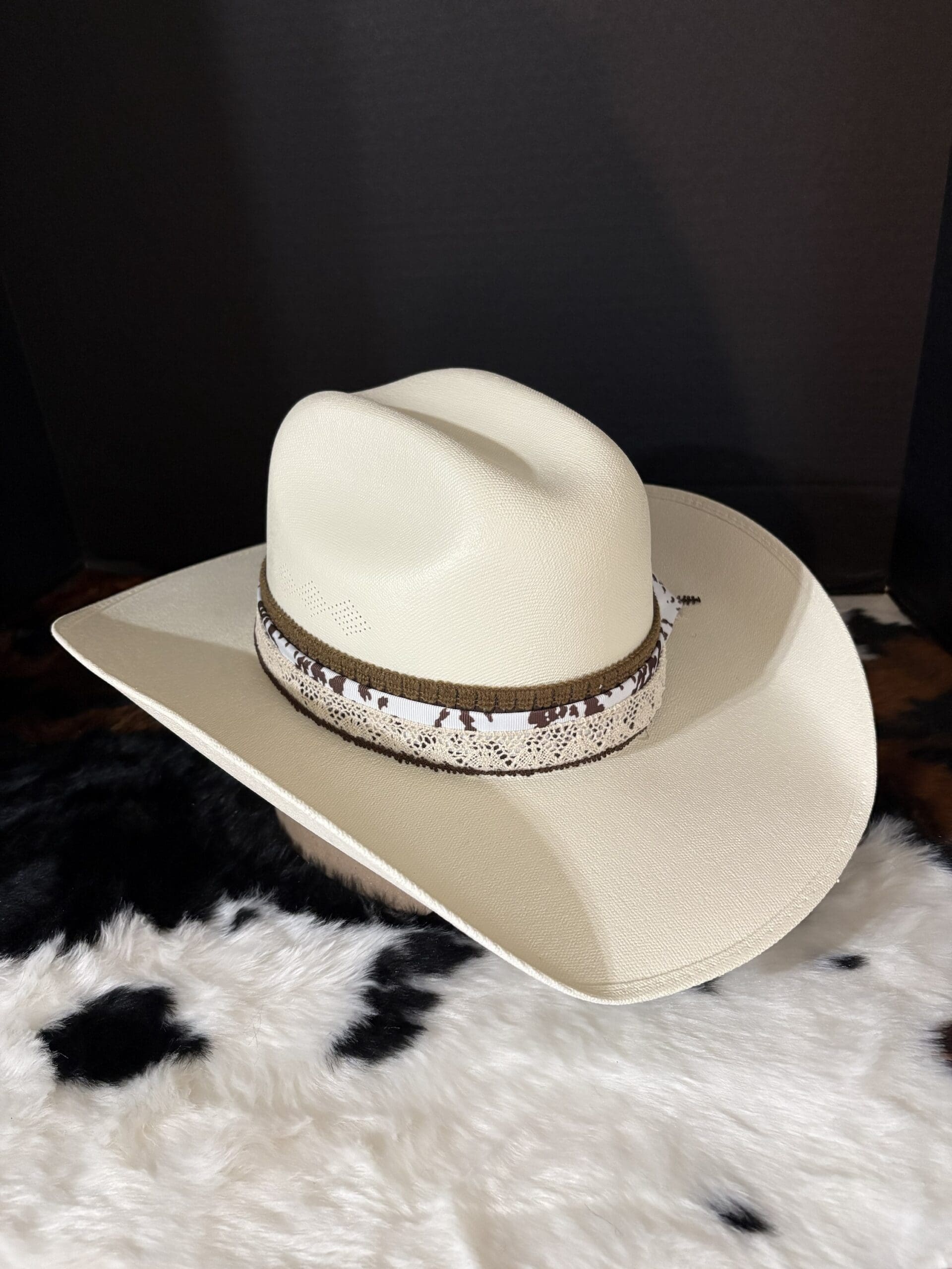 Cowgirls ‘n Lace - Image 4
